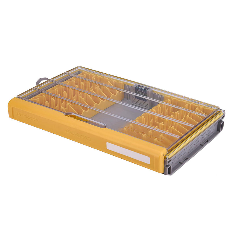 Load image into Gallery viewer, Plano EDGE 3700 Jerkbait Box PLASE604
