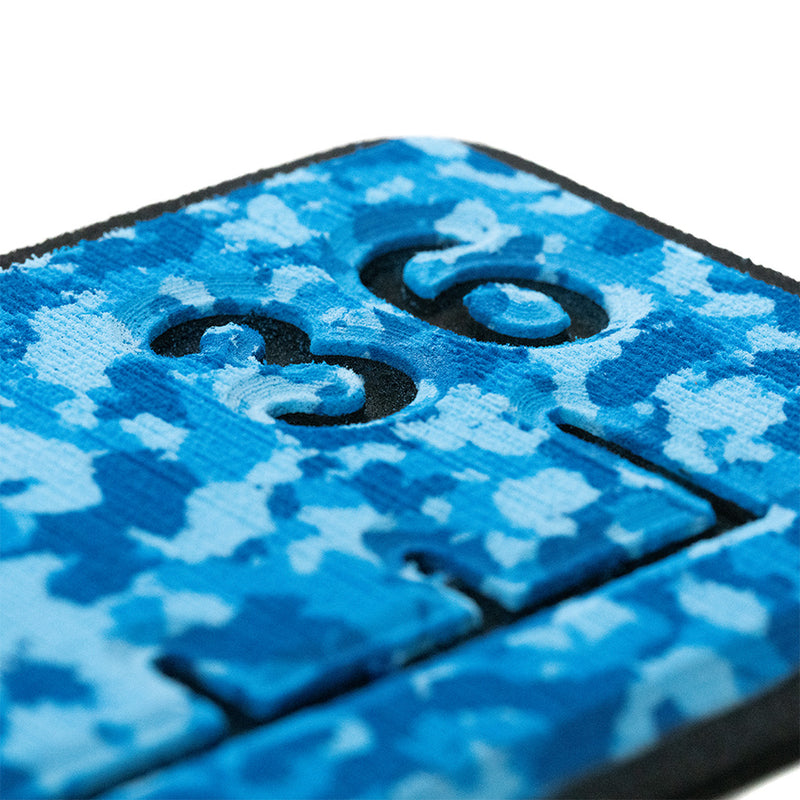 Load image into Gallery viewer, SeaDek 36 Routed Ruler  6mm  Brushed Texture  Aqua CamoBlack 5358380336
