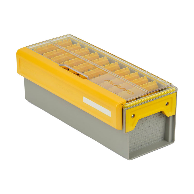 Load image into Gallery viewer, Plano EDGE Short Hang Box P000287
