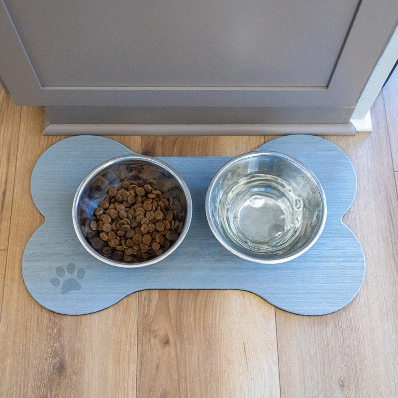 Load image into Gallery viewer, SeaDek Dog Bowl Mat  Storm GreyBlack  Medium  125 x 24 6271490837
