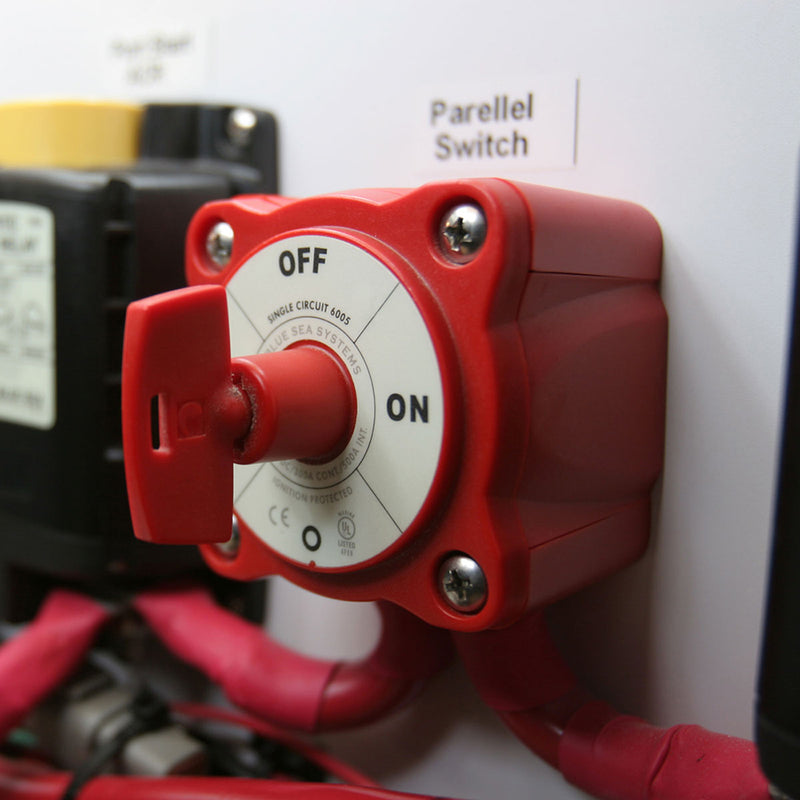 Load image into Gallery viewer, Blue Sea 6005 mSeries Mini Battery Switch Single Circuit ONOFF 6005
